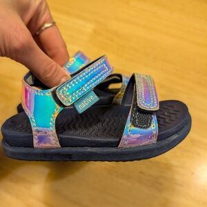 NATIVE Little Kids Sandals - Blue and Pink Holographic Iridescent C5 Summer Shoe